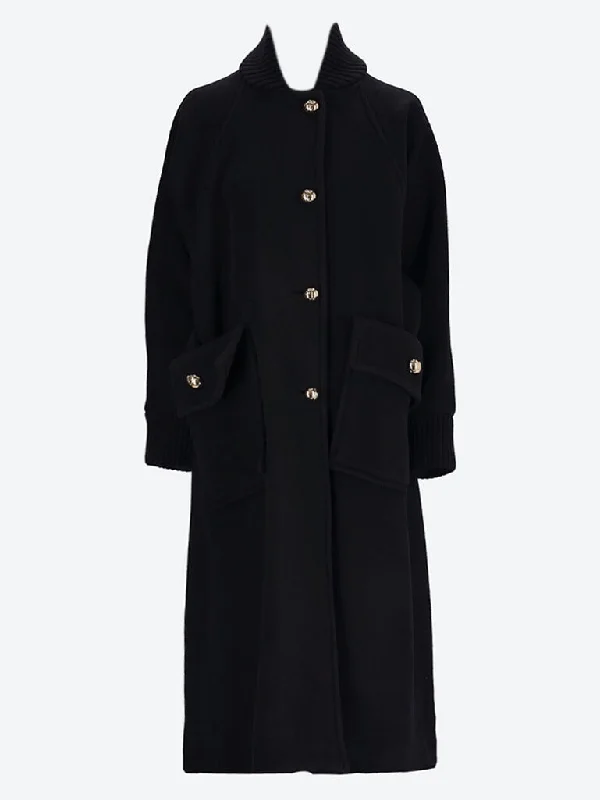 Oversized cashmere and wool coat