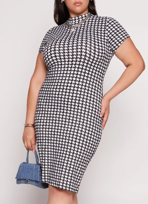 Plus Size Houndstooth T Shirt Dress